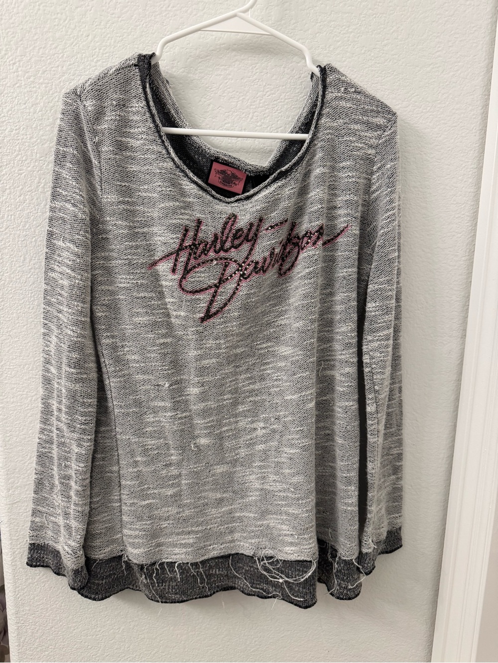 Harley-Davidson Gray Knit Long Sleeve Top with Pink Script Logo small
